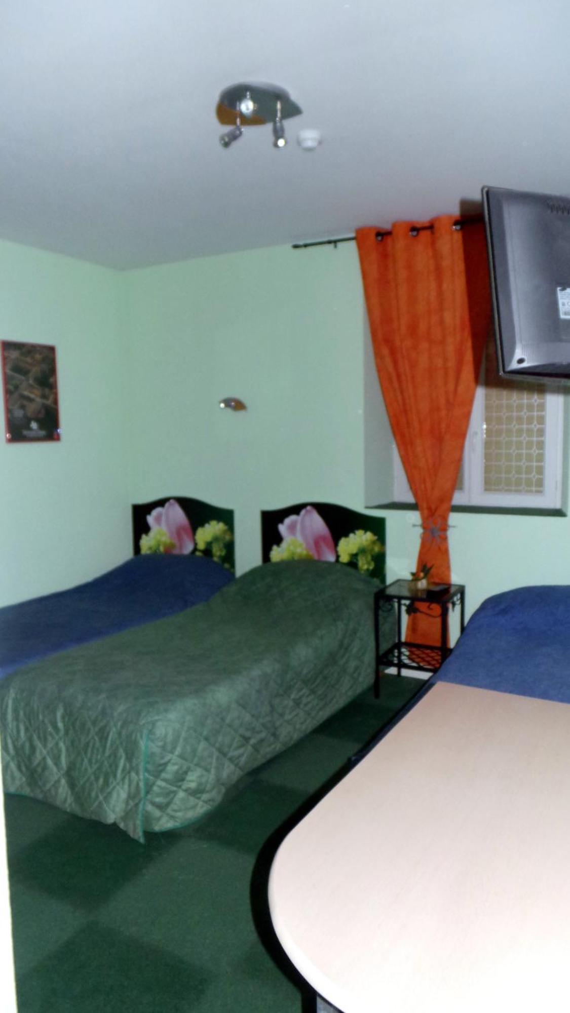 Hotel Le Gambetta Carmaux Номер фото