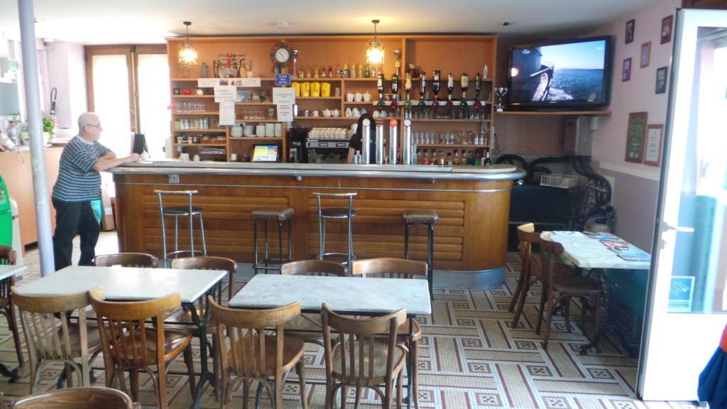 Hotel Le Gambetta Carmaux Экстерьер фото